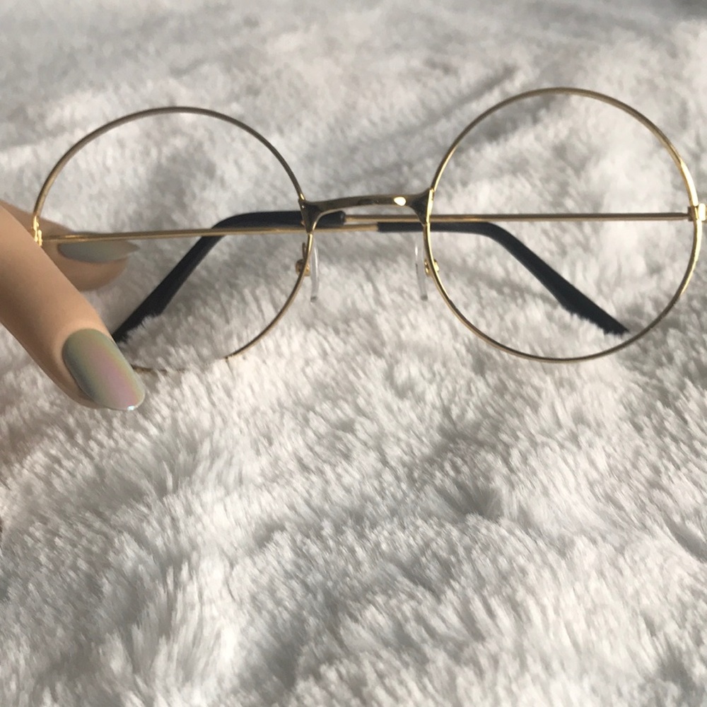 NEW FASHION GLASSES 👓! - Picture 6 of 7